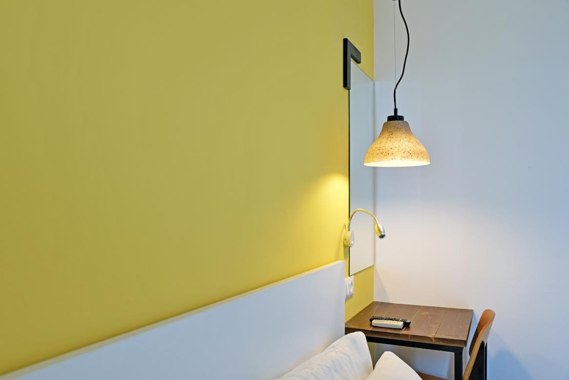Hillside Studios & Apartments, ,
