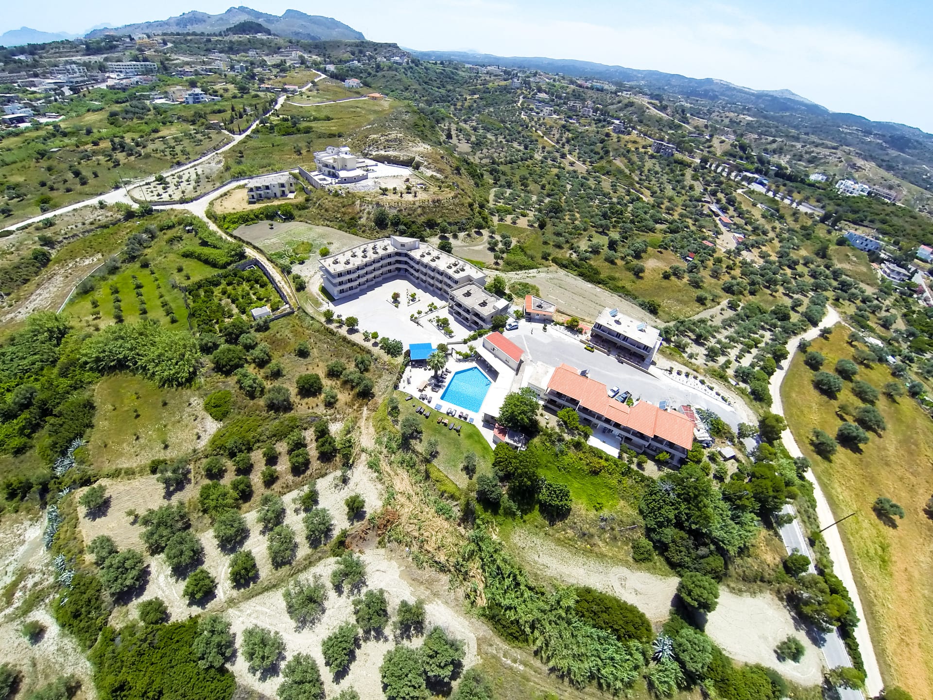 Hillside Studios & Apartments, ,