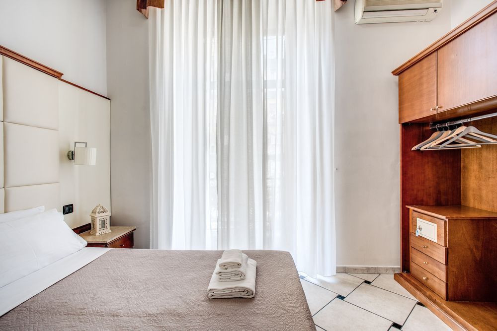 Double or Twin Room Garibaldi Hotel Napoli Book Online