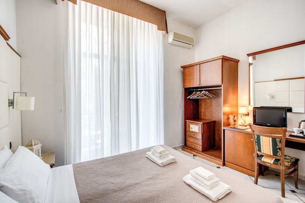 Double or Twin Room Garibaldi Hotel Napoli Book Online