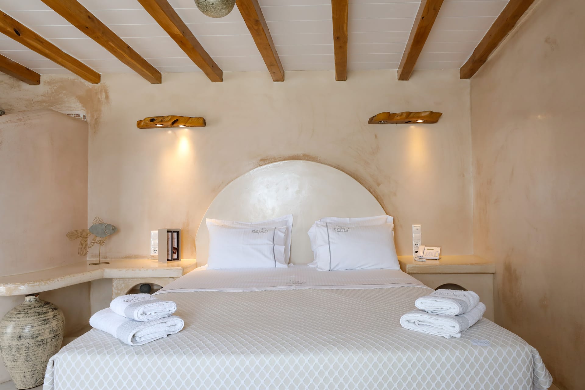 Junior Suite with Outdoor Jacuzzi