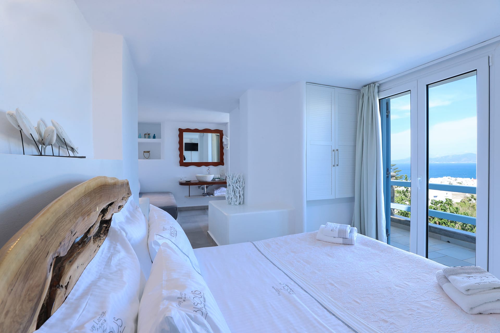 Standard Sea View Room