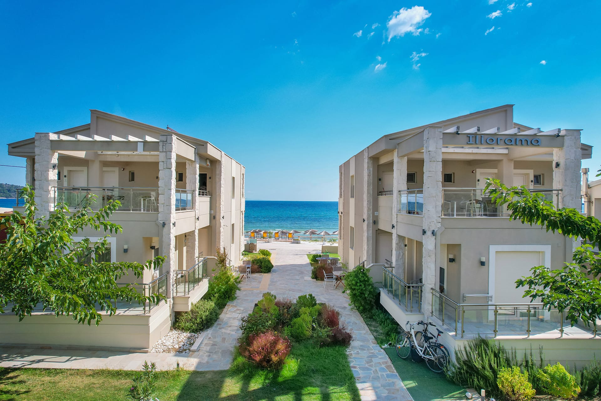 Iliorama Seaside Luxury Suites & Apartments