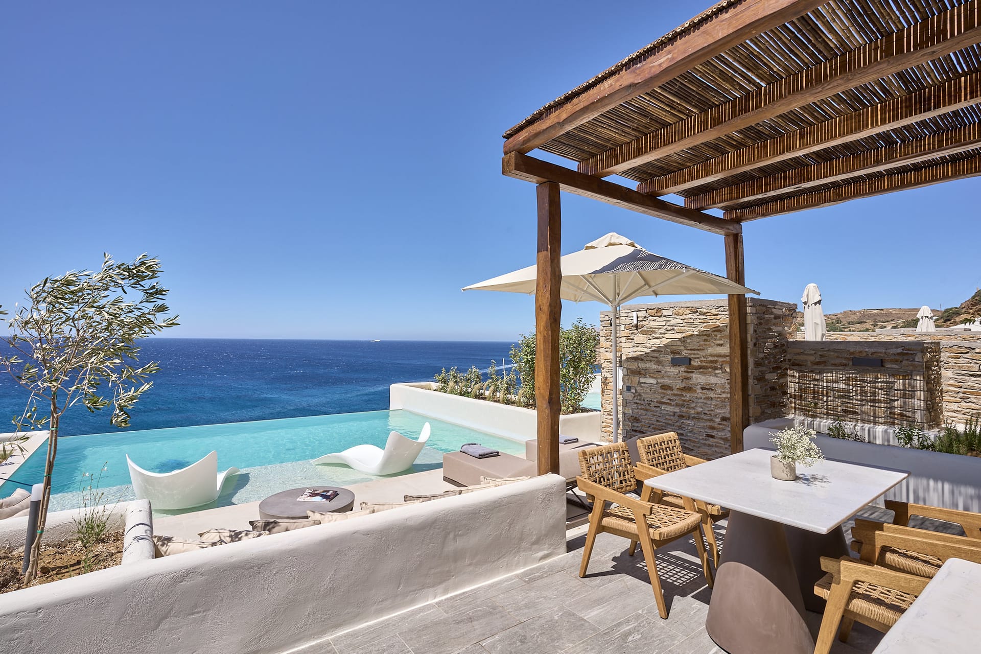 Comfort Suite Private Pool