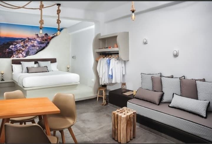 Junior Suite with Outdoor Jacuzzi
