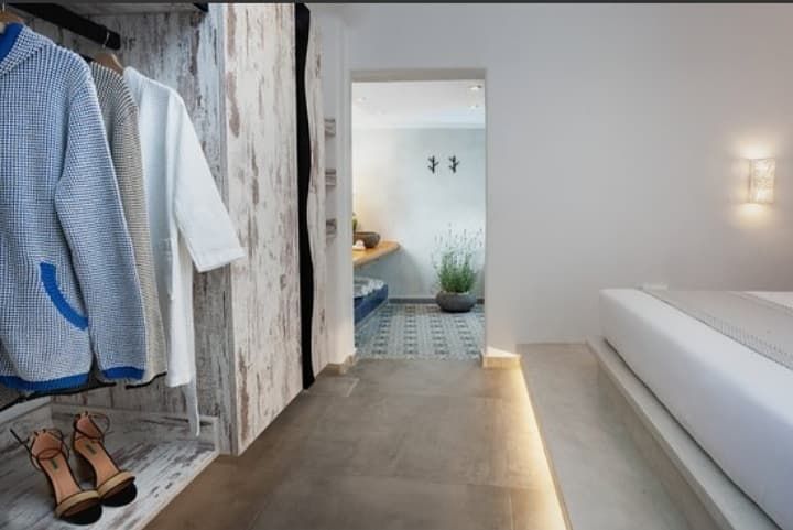 Superior Suite with Outdoor Jacuzzi