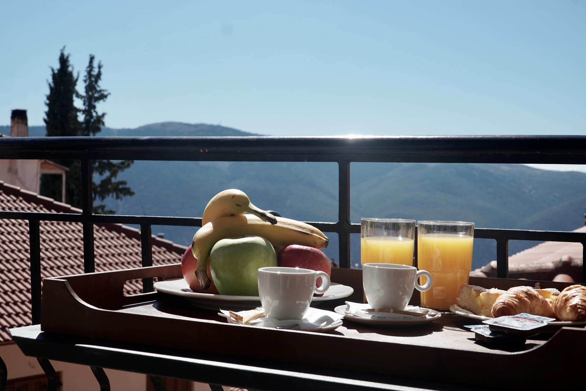 Family Maisonette with Attic & Fireplace