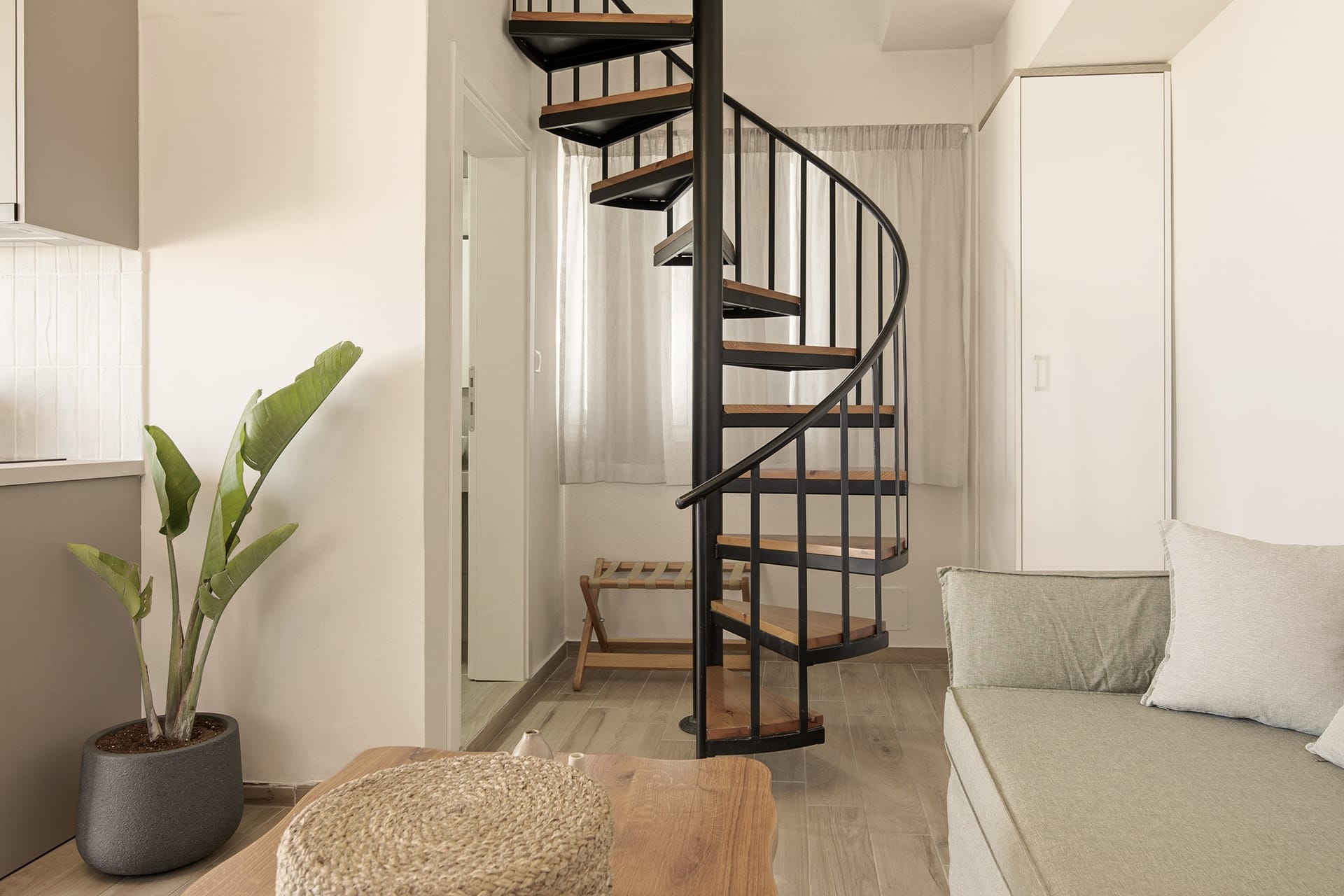 Gardens Maisonette Sea View