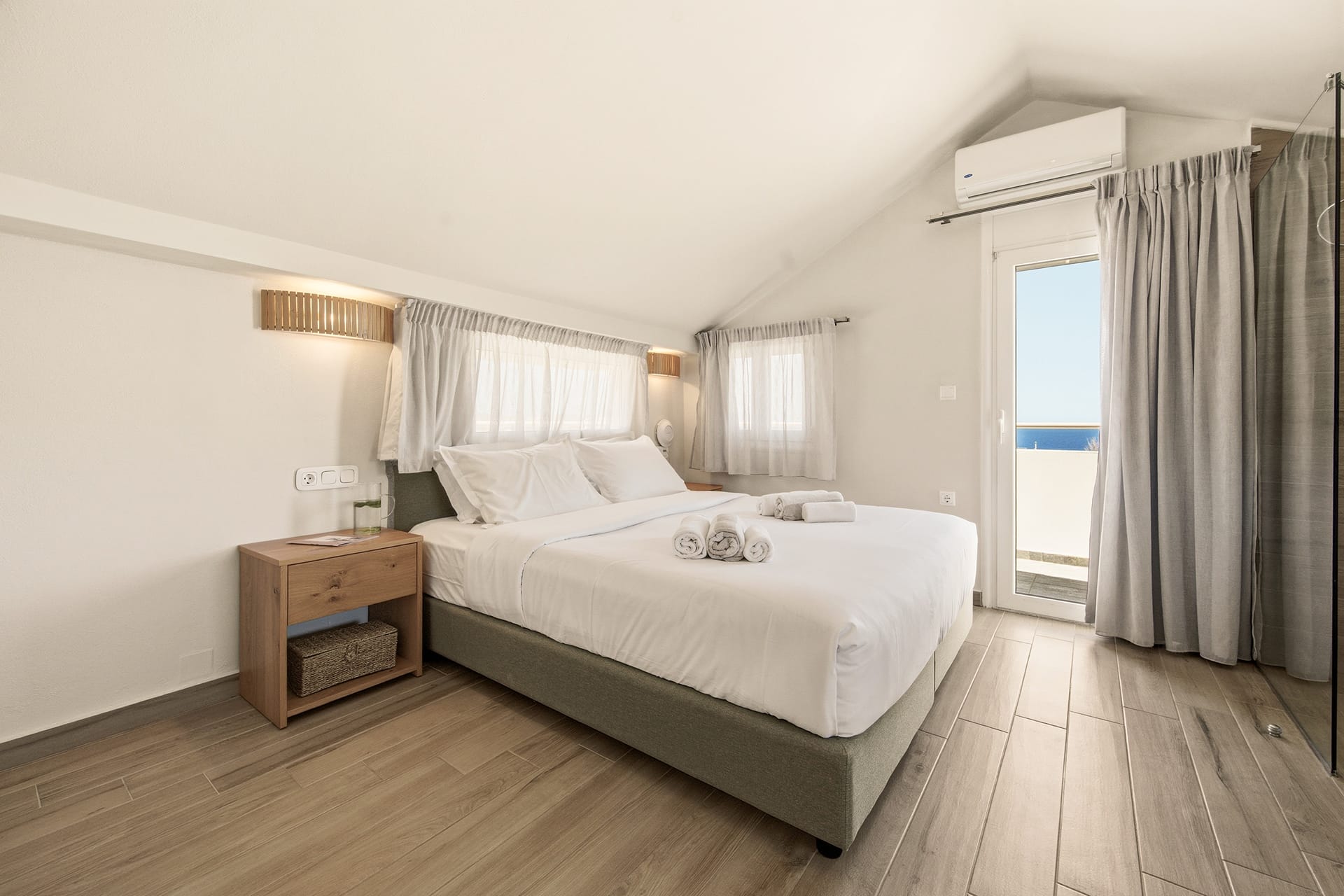 Gardens Maisonette Sea View