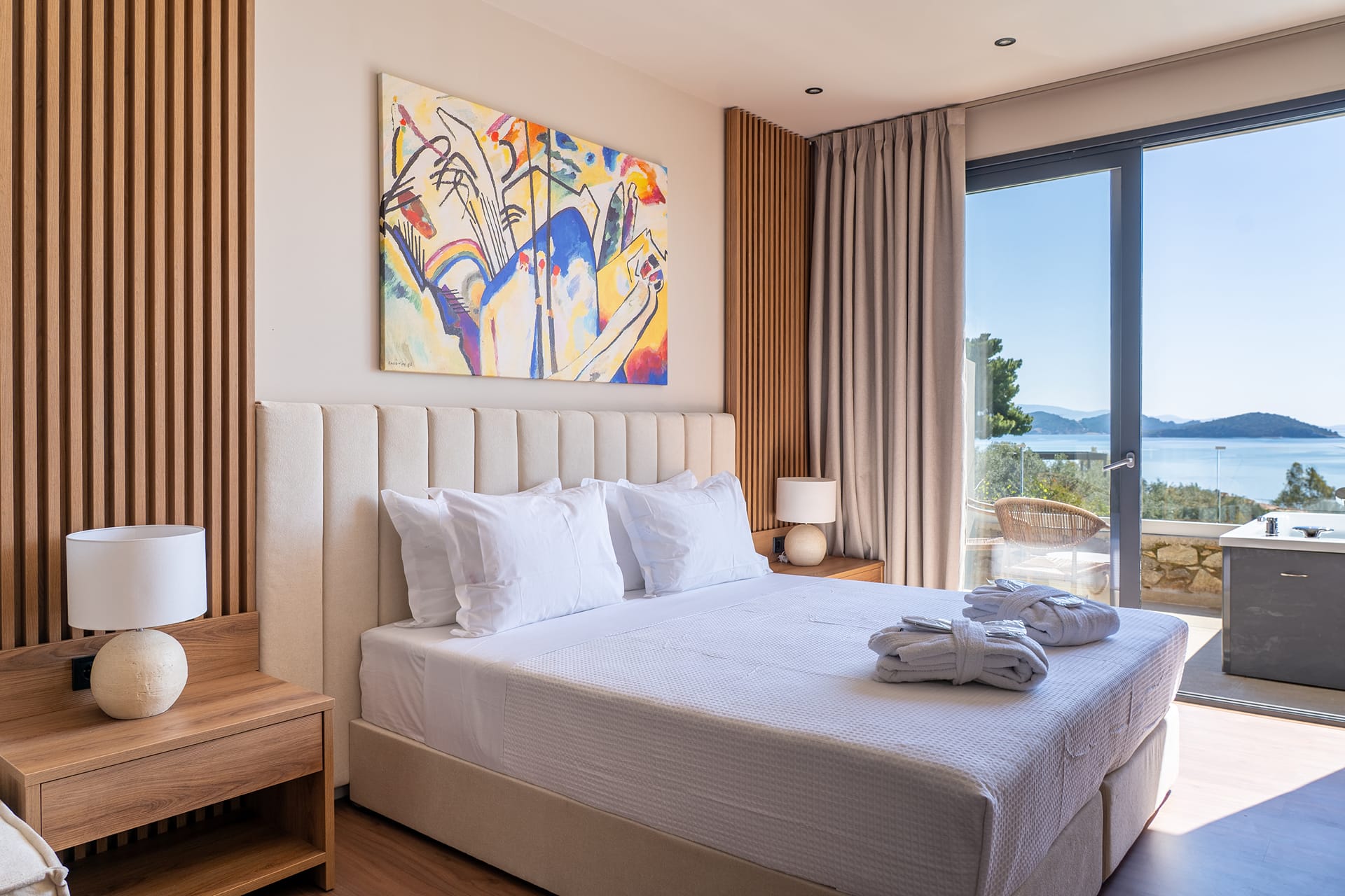Deluxe Room with Private Jacuzzi & Sea View
