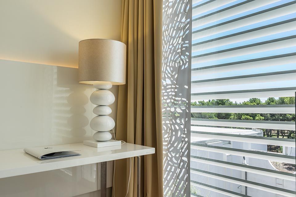 Connected Double Rooms 45m² on Sea Side with French Balconies-3