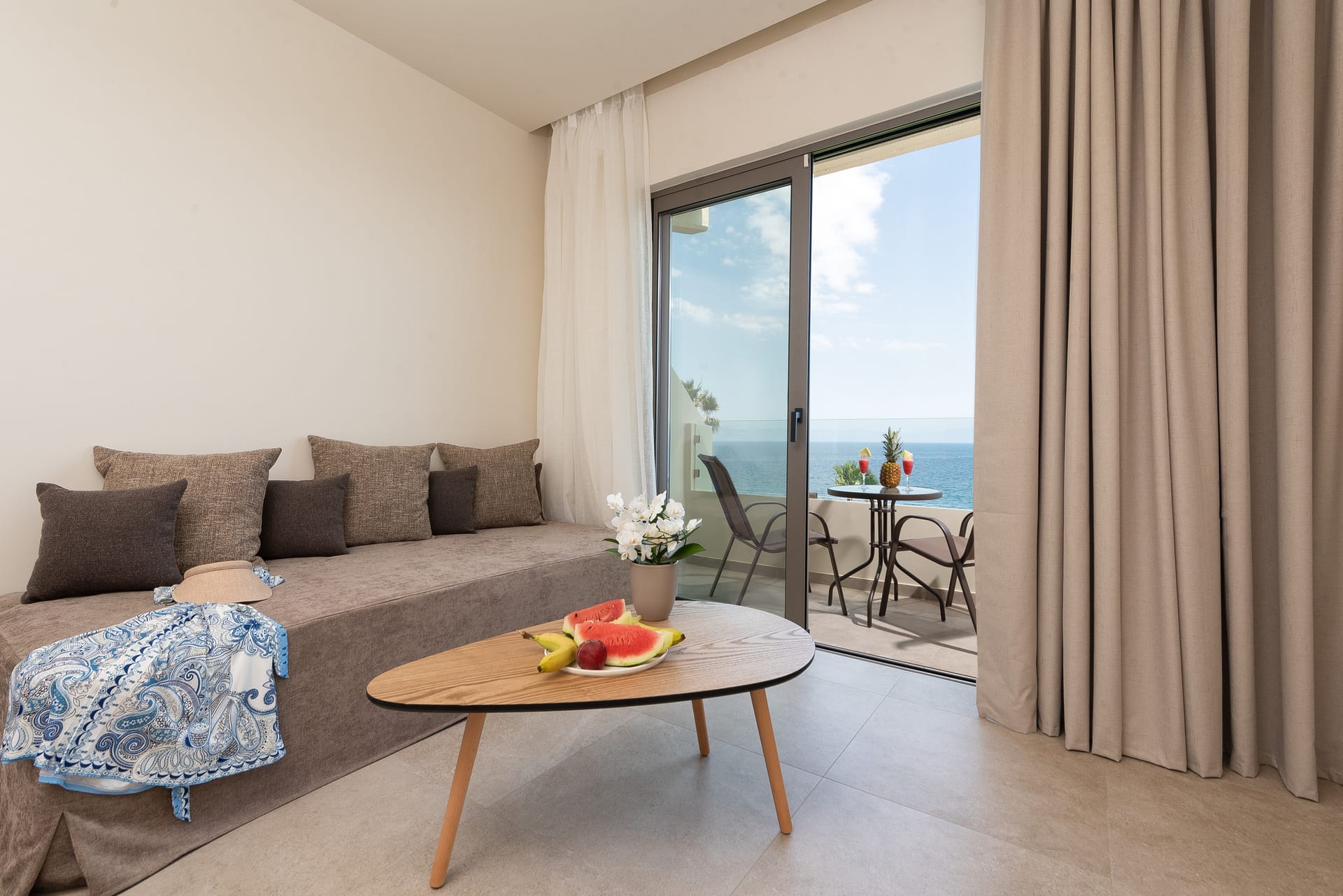 Deluxe Sea View Room