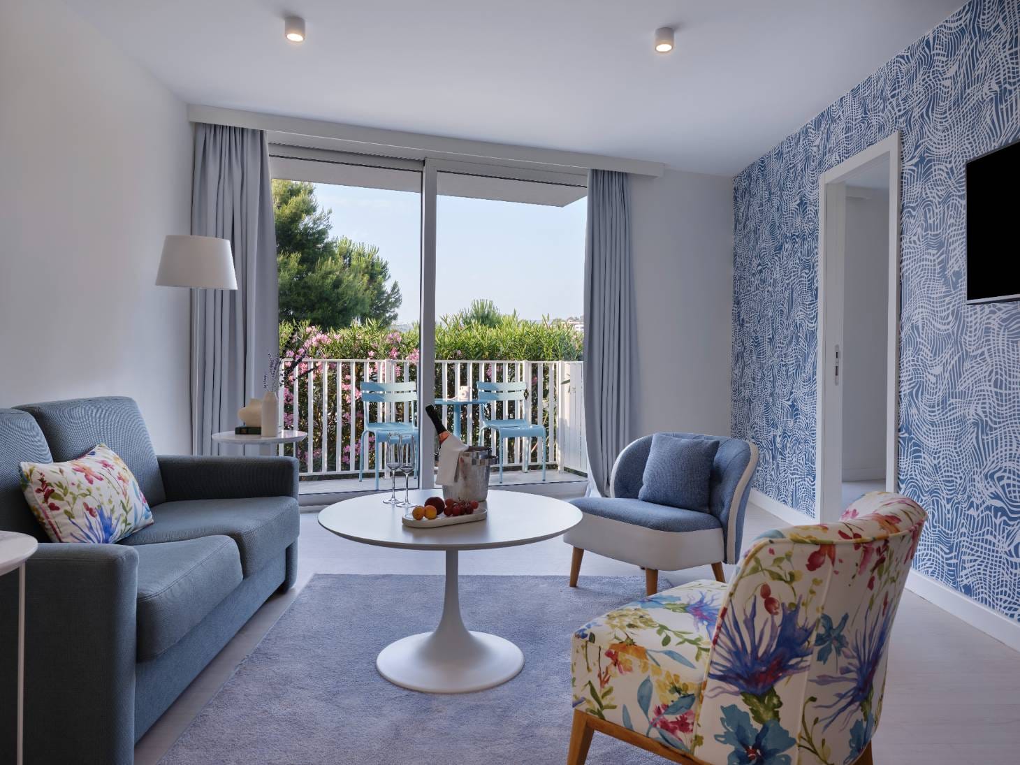 Superior Suite 53m² Sea View with Balconies