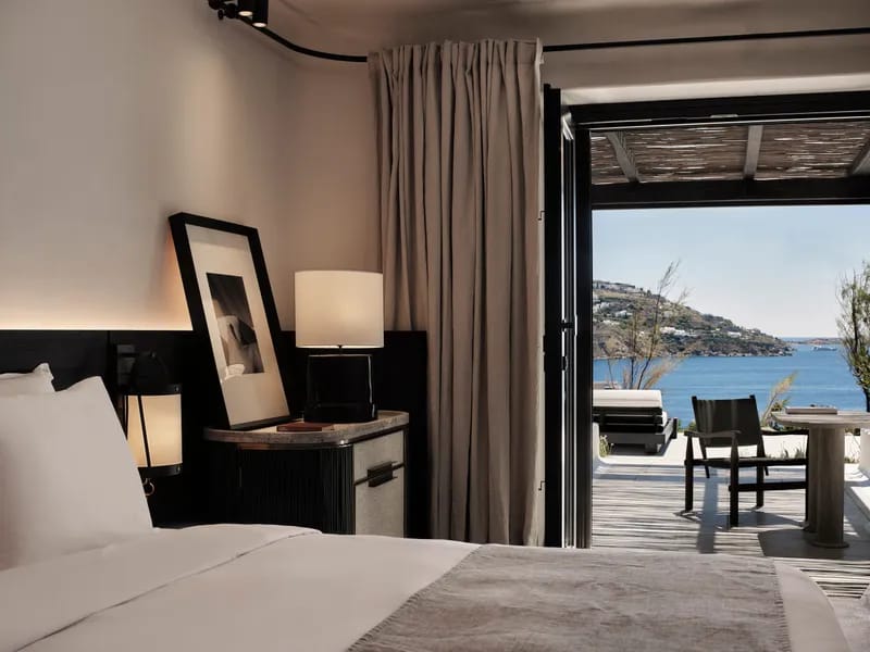 Junior Suite Sea View with Jetted Tub