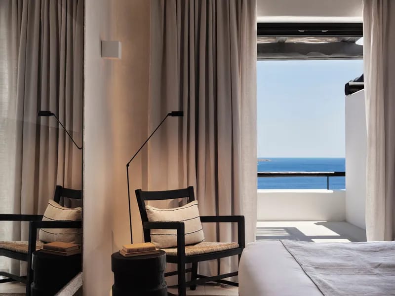 Deluxe Room with Sea View