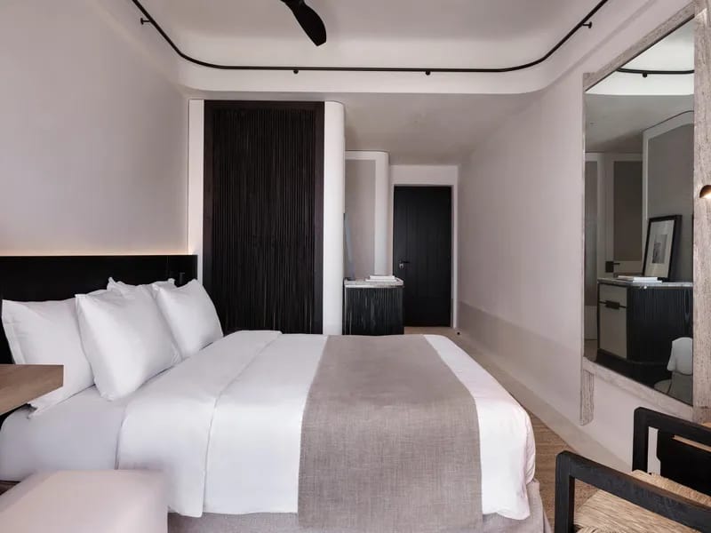 Deluxe Room with Sea View