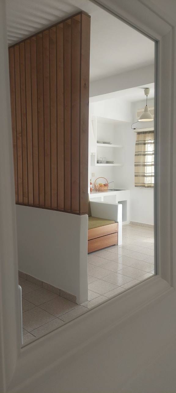 Double-Spaced Triple Room with Sea View