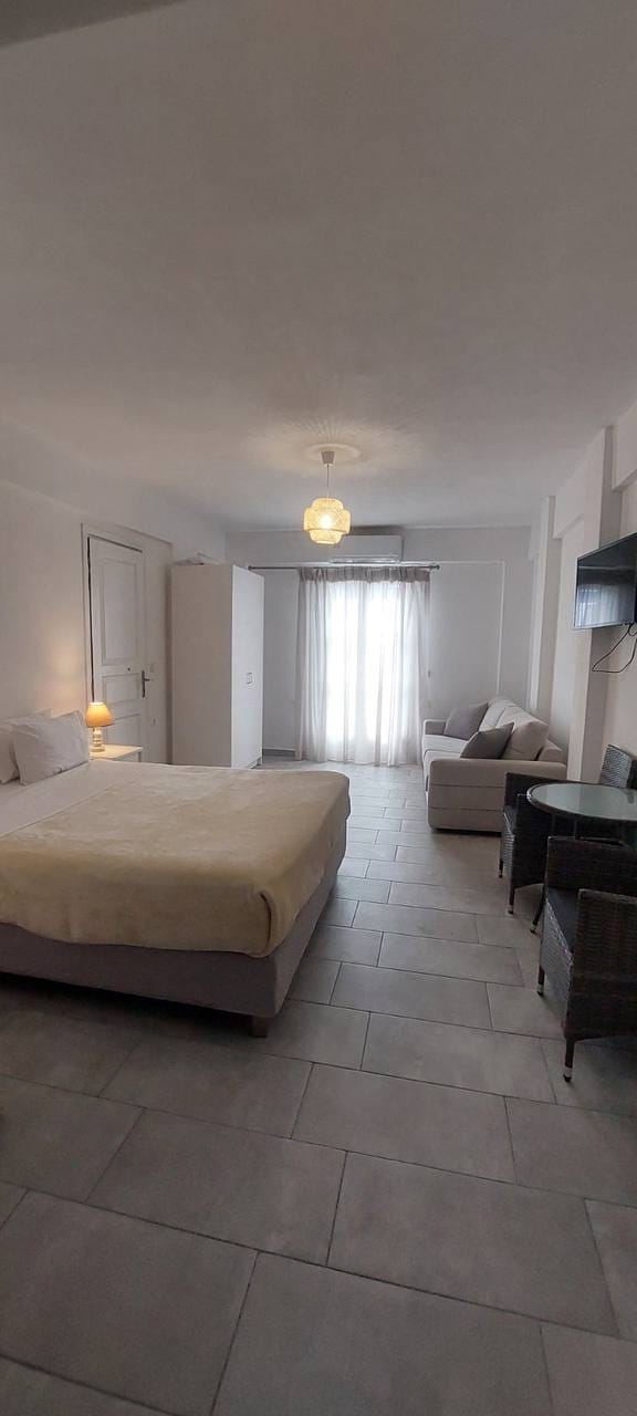 Studio with Sea View Balcony (50m from the main building)
