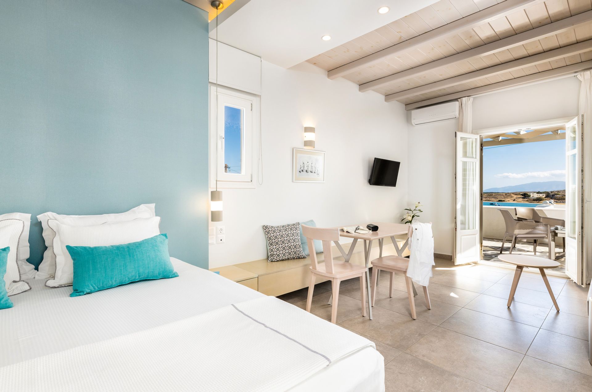 Premium Suite Sea View with Outdoor Hot Tub and Spa Bath