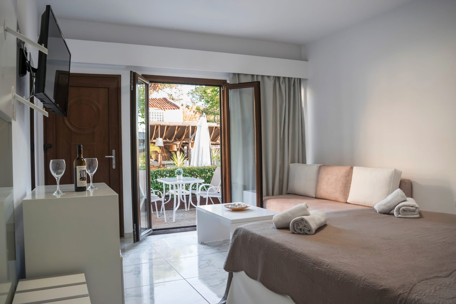 Junior Suite with Sea View Balcony