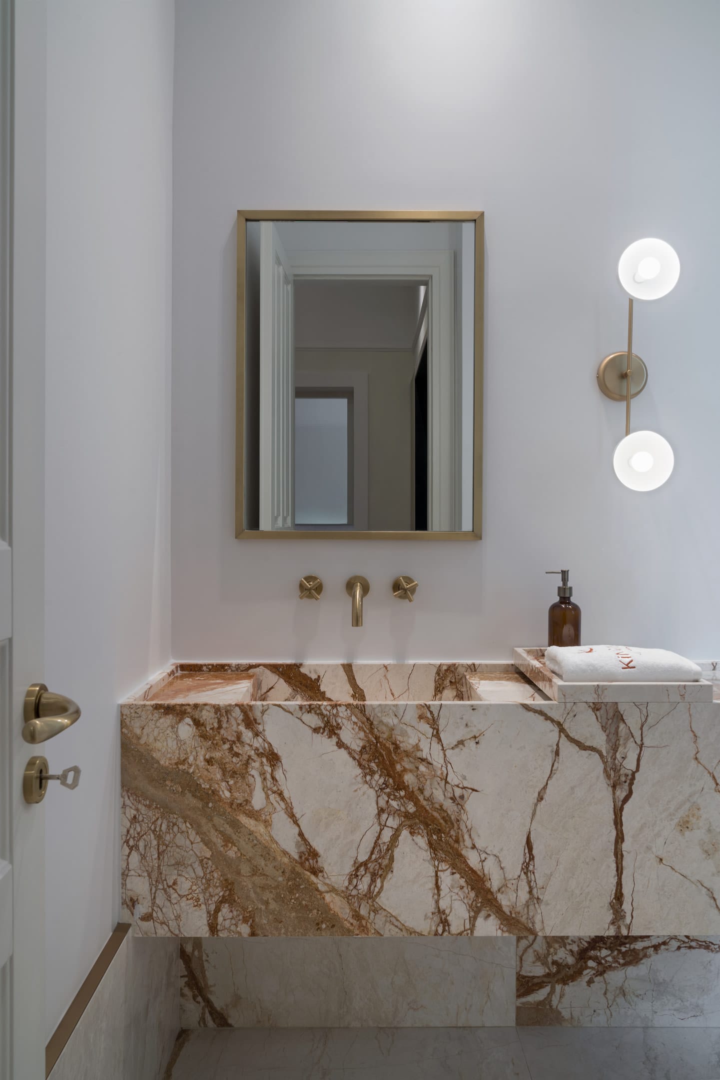 Kinglin Luxury Living