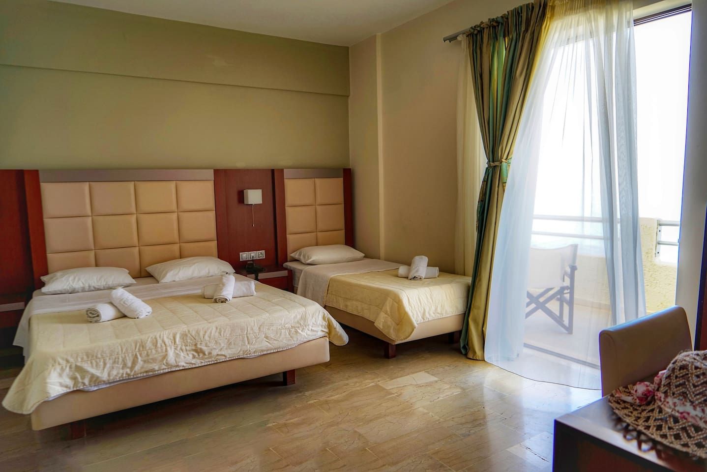 Premium Triple Room Direct Sea View