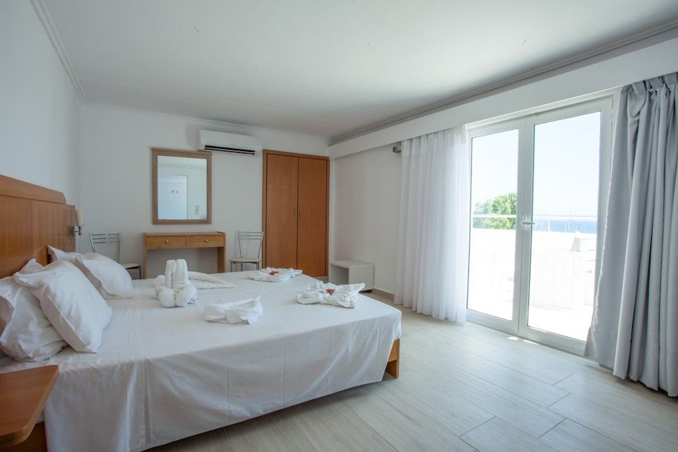 Suite with Sea View