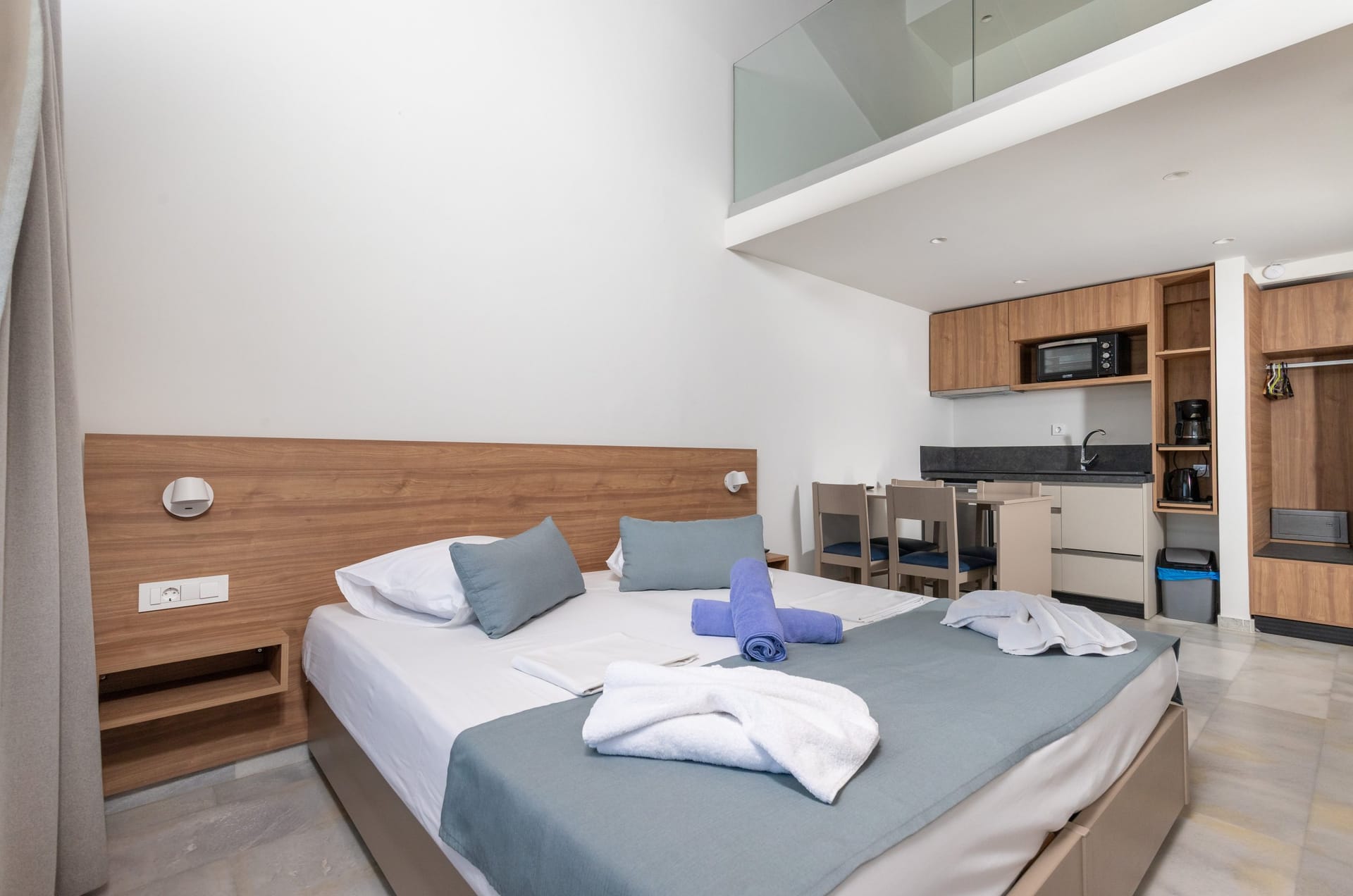 Maisonette Beach Front