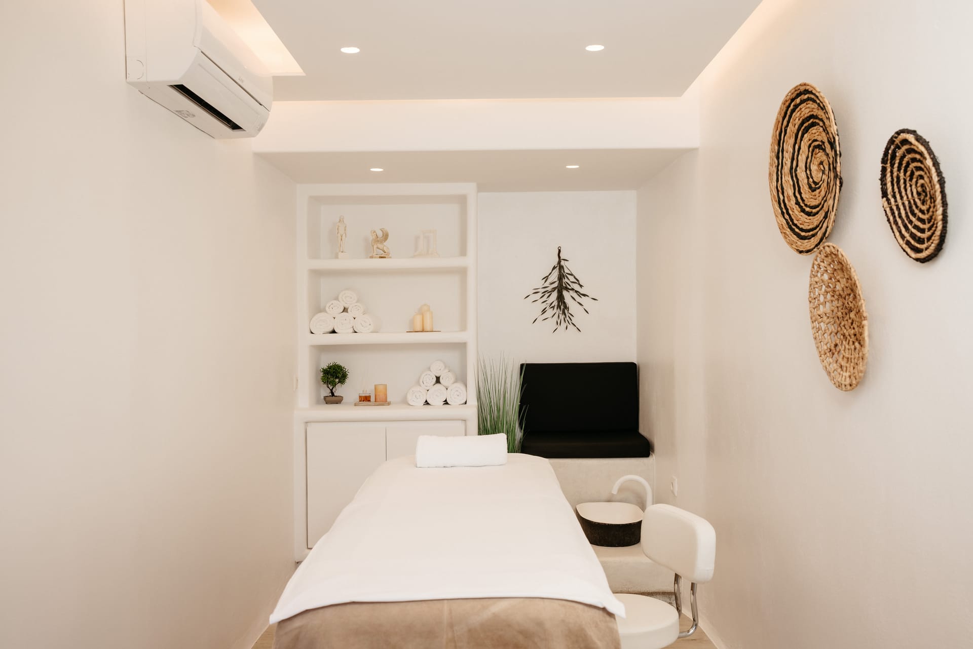 Kouros Art Hotel (adults Only)