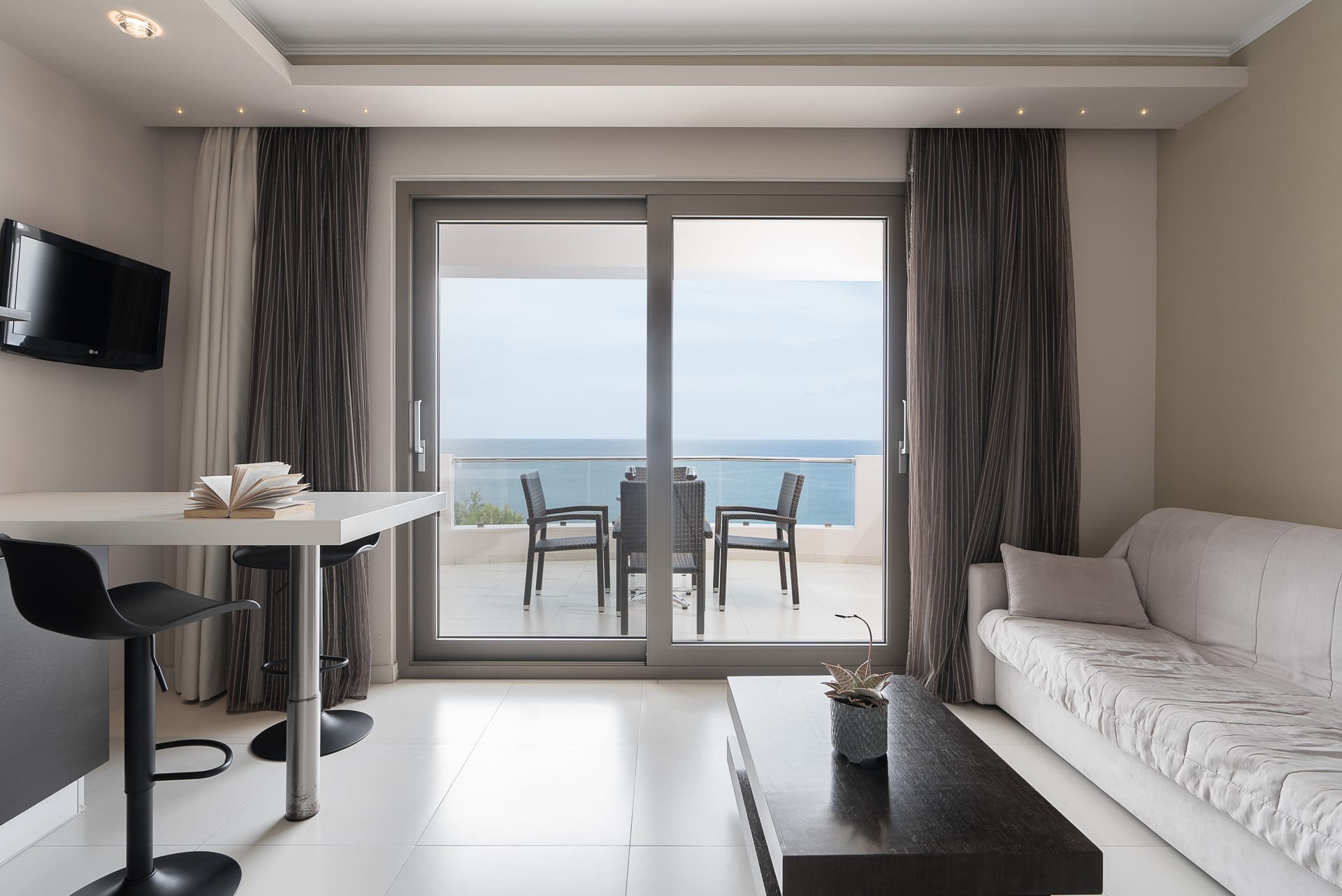 Superior Suite | Sea View [50 m²]