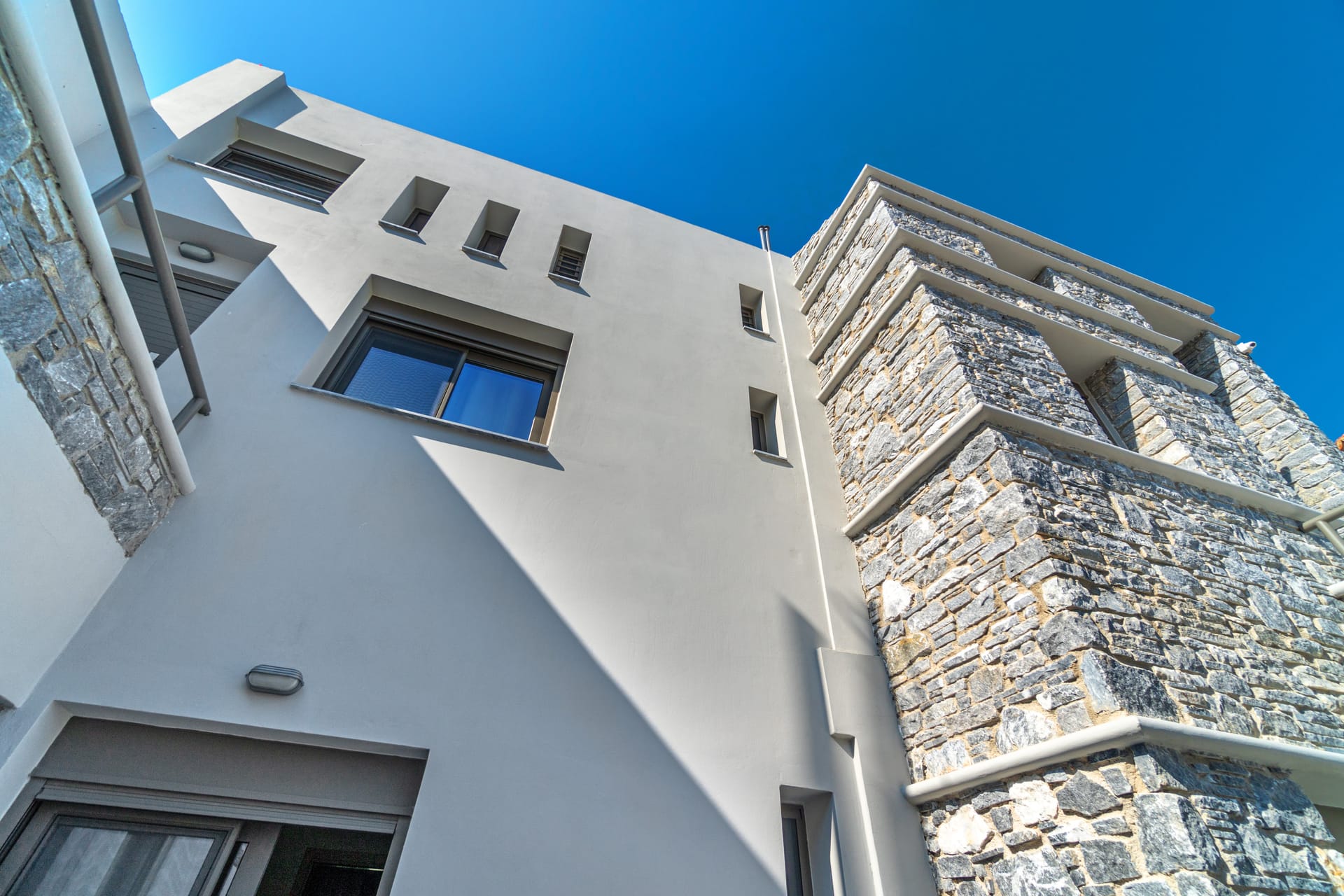 La Perla | Petries Suites