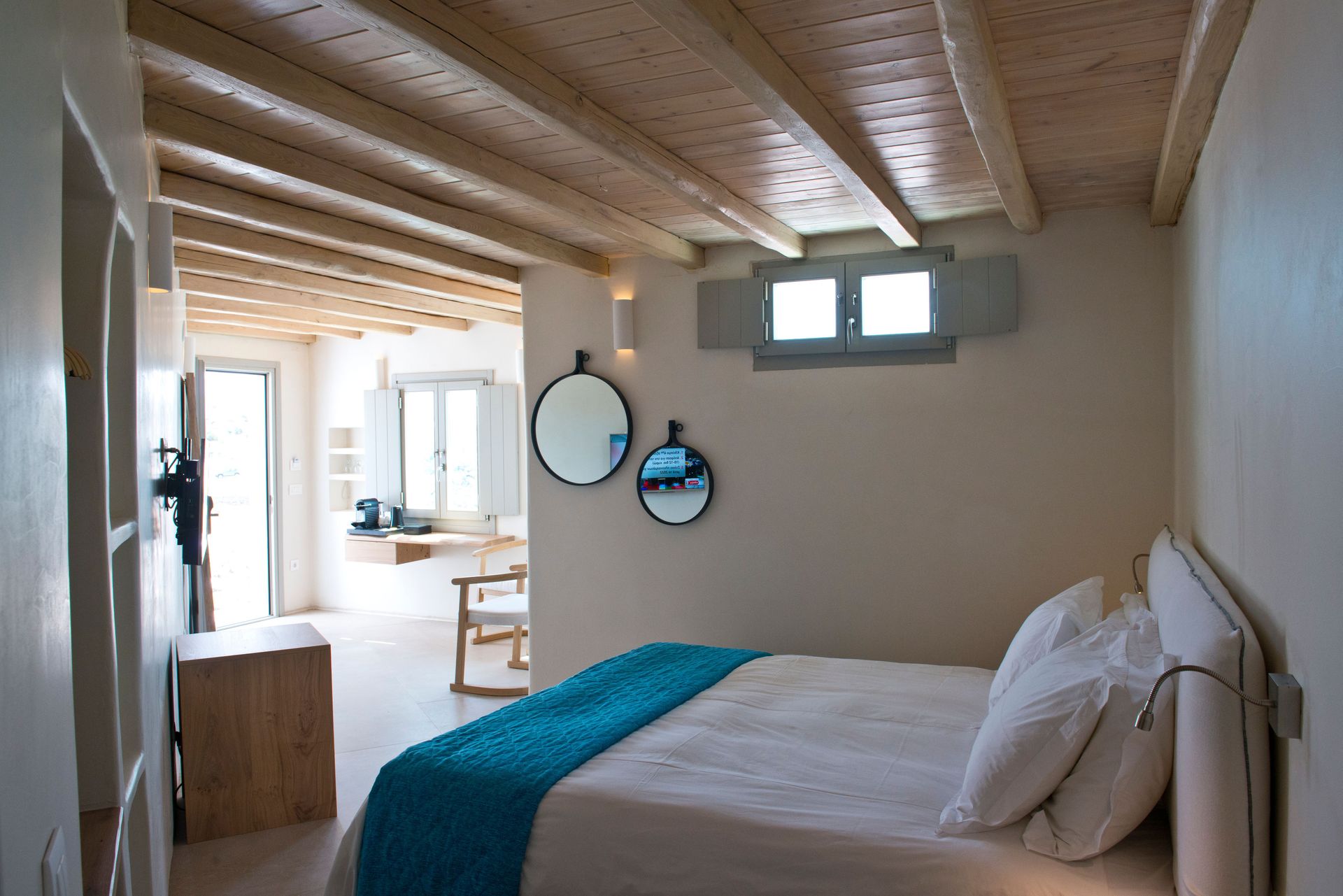 Junior Sunset Suite with Private Terrace &amp; Outdoor Hot Tub