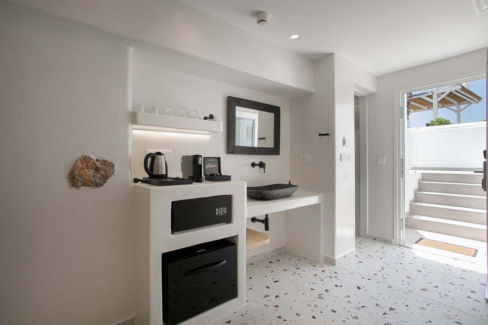 Elegant Room with Private Patio Semi Basement Liana Beach Hotel