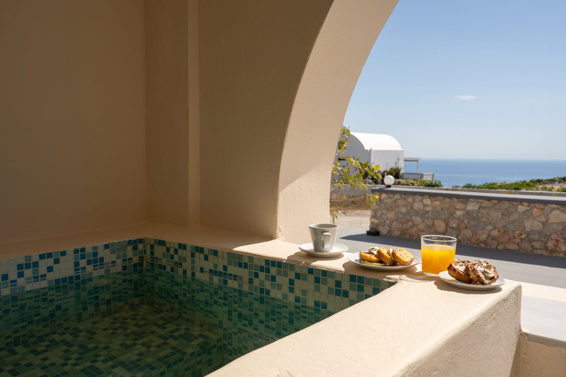 Suite with Hot Tub