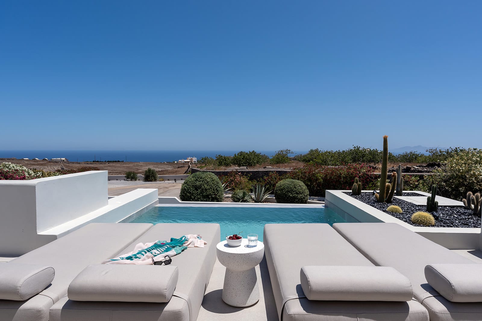 Sunrise Executive Villa with Private Pool