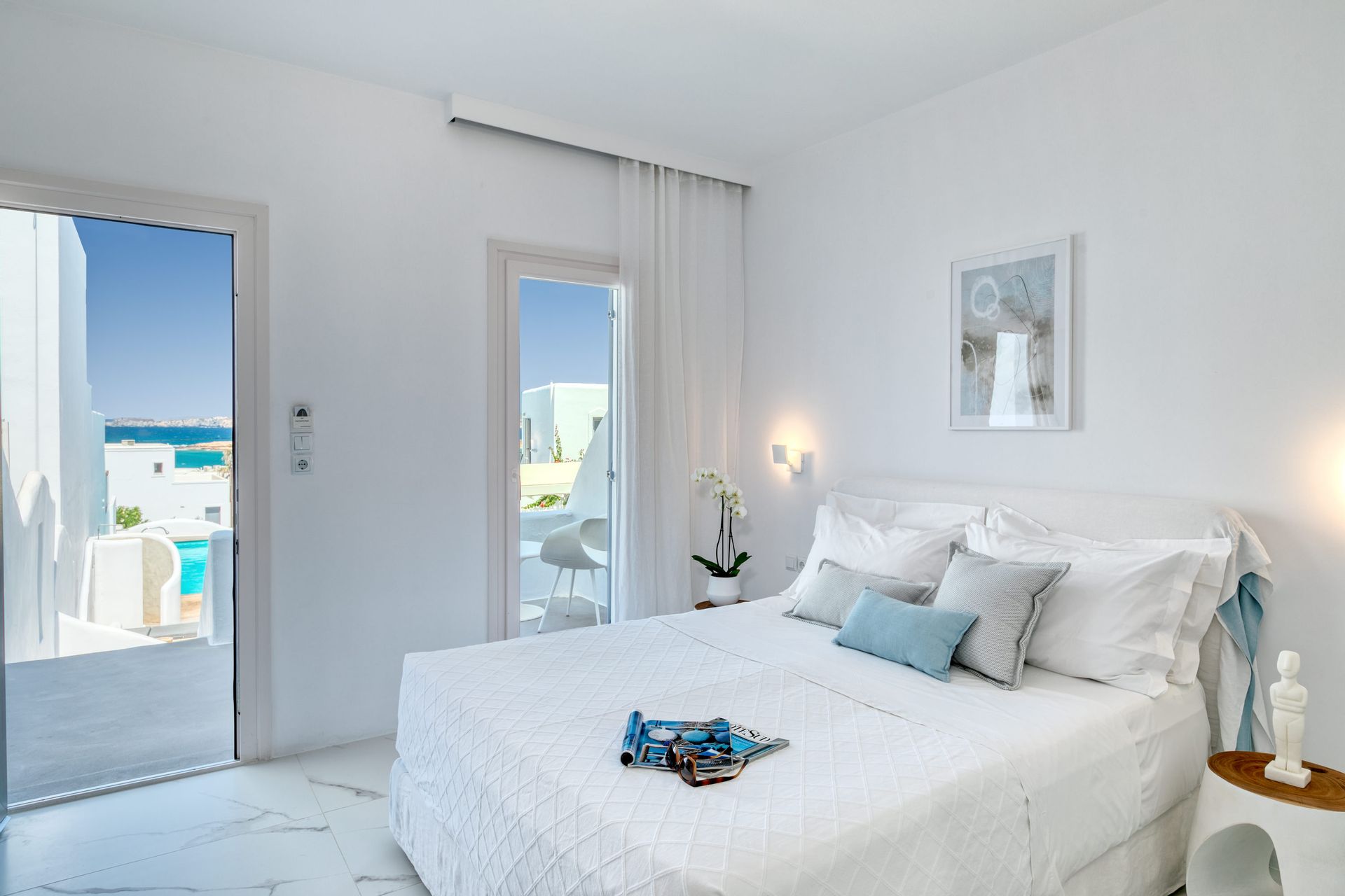 Sea View Junior Suite (180-220 sq.ft / 16-20m2) - Lilly Residence