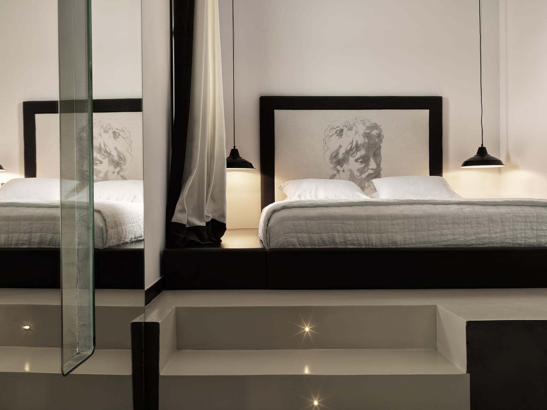 Deluxe Suite with Sharing Pool and Hot Tub