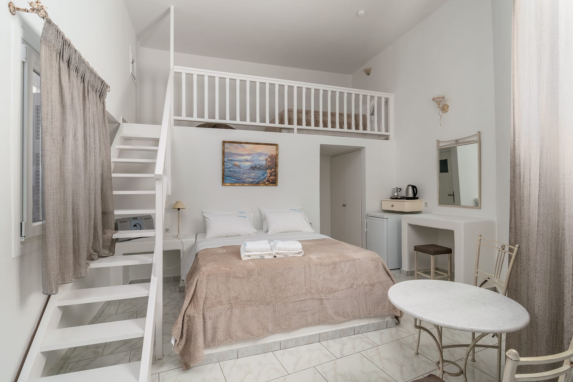 Traditional Room II