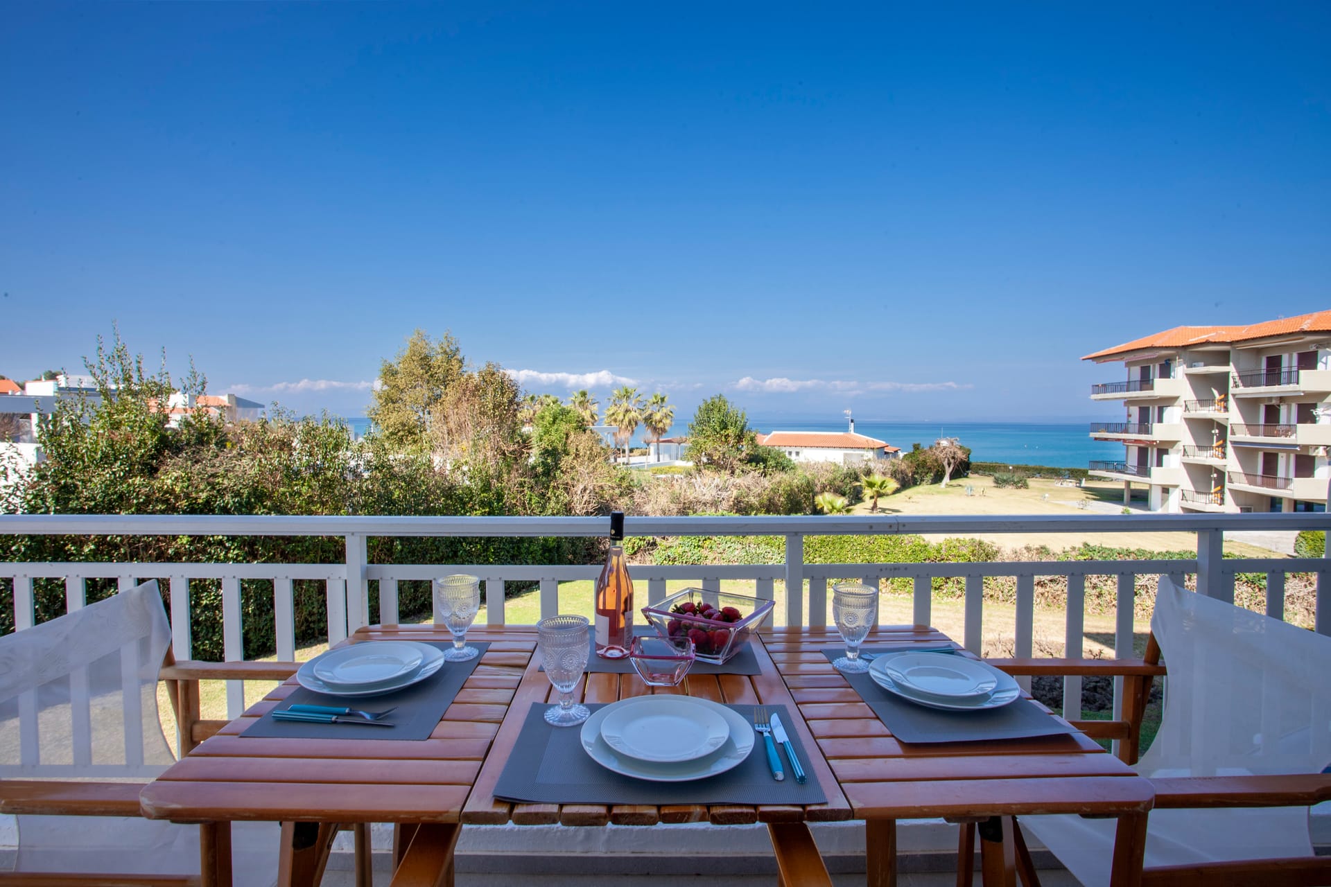 Calypso sea view apartment Hanioti