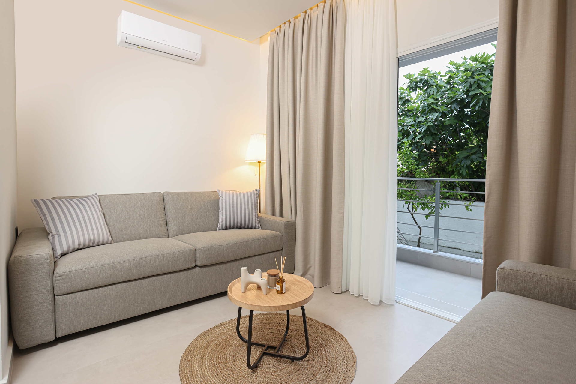 Kyklos Apartment Elegant Stay by the Sea 3 Perkohori