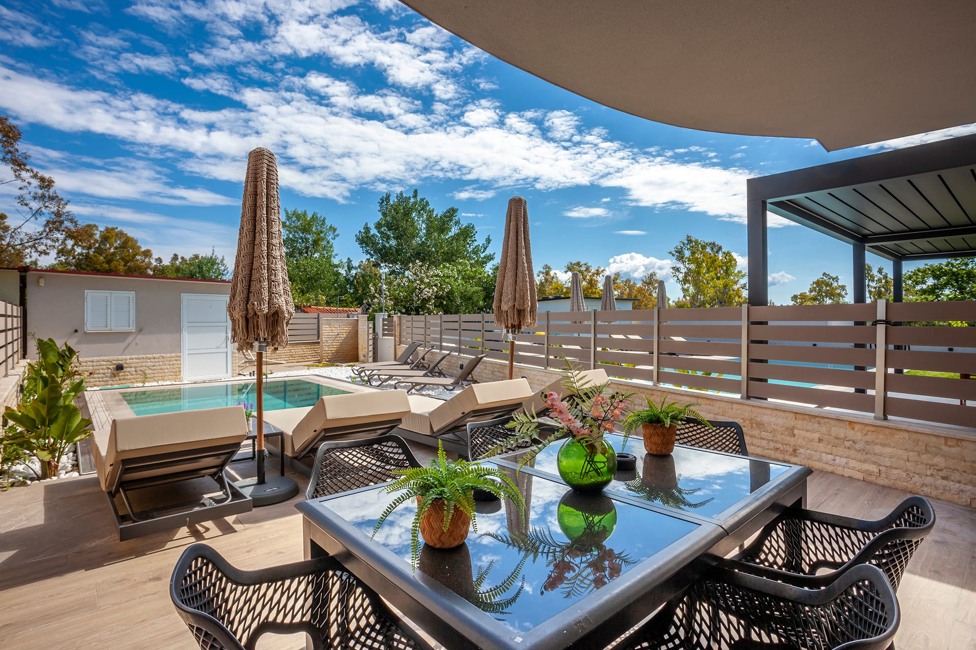 Villa Olia with private pool Pefkohori