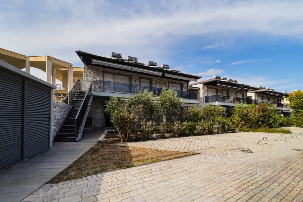 Vicktoria Deluxe Apartments with 2 Bedrooms Hanioti