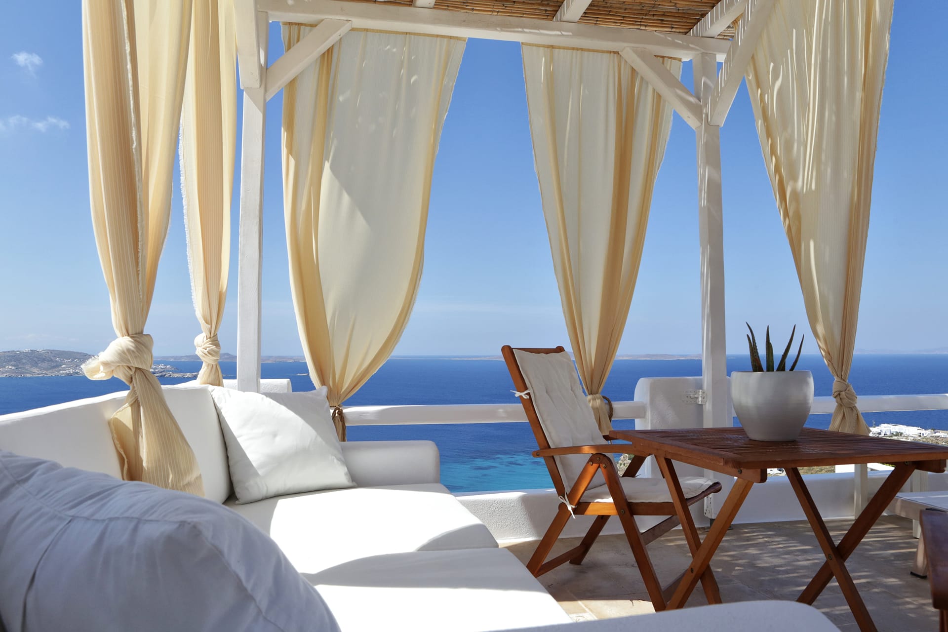 The Sunset Seaview Suite