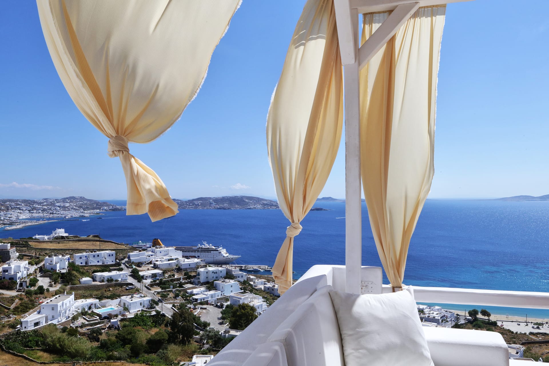 The Sunset Seaview Suite