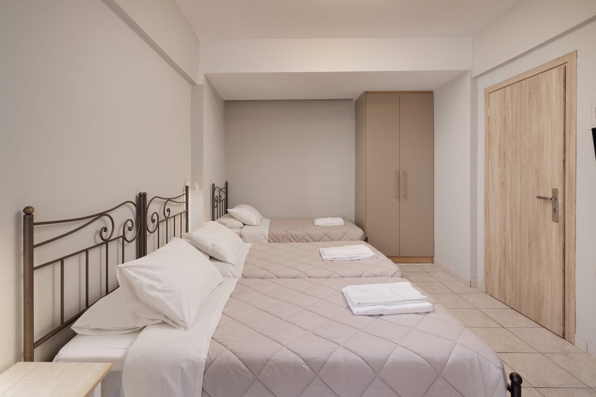 Comfort Triple Room