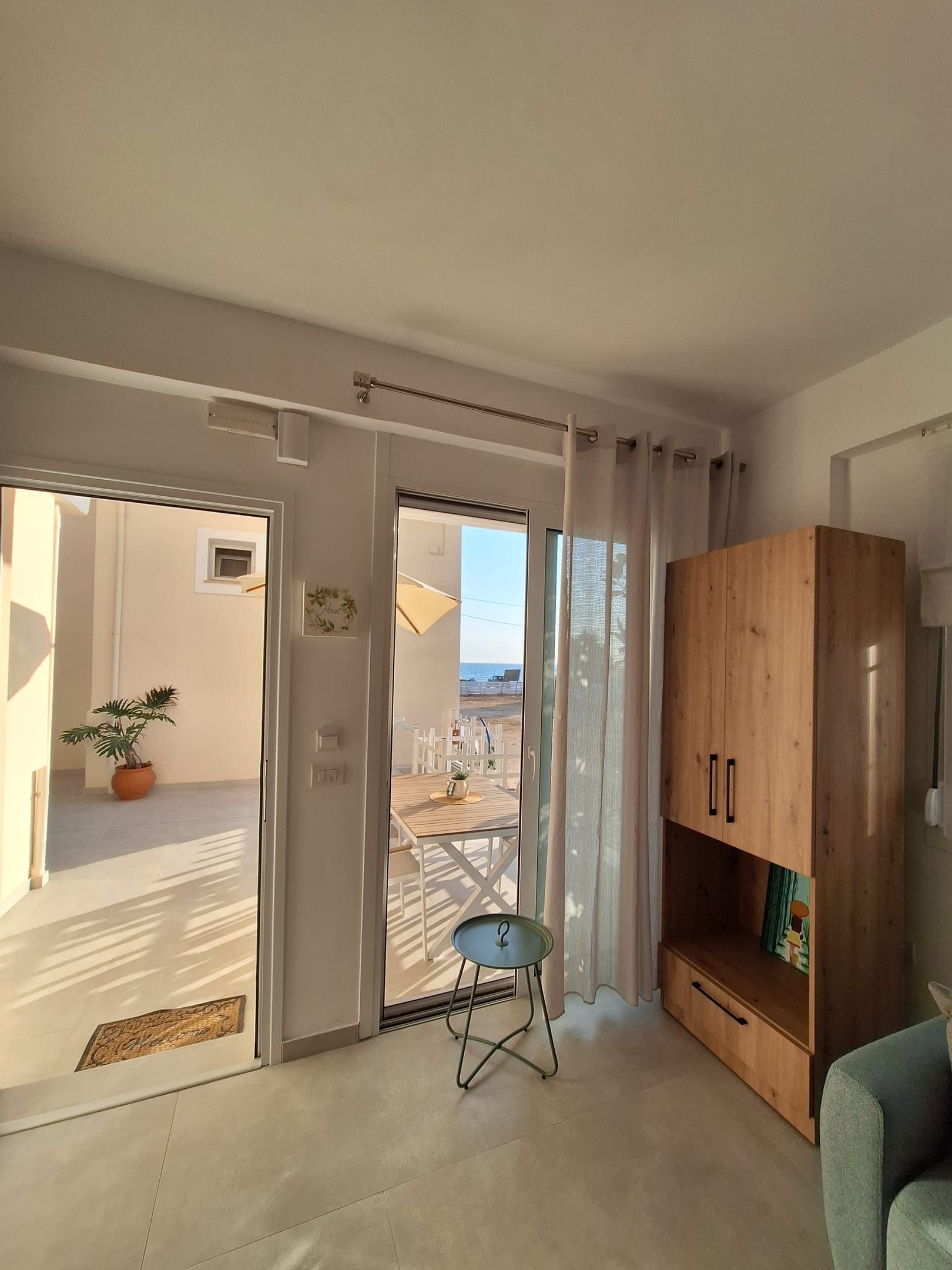 Luxury Apartments Kanali