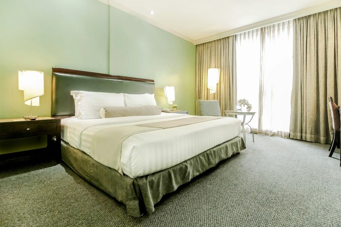 makati palace hotel