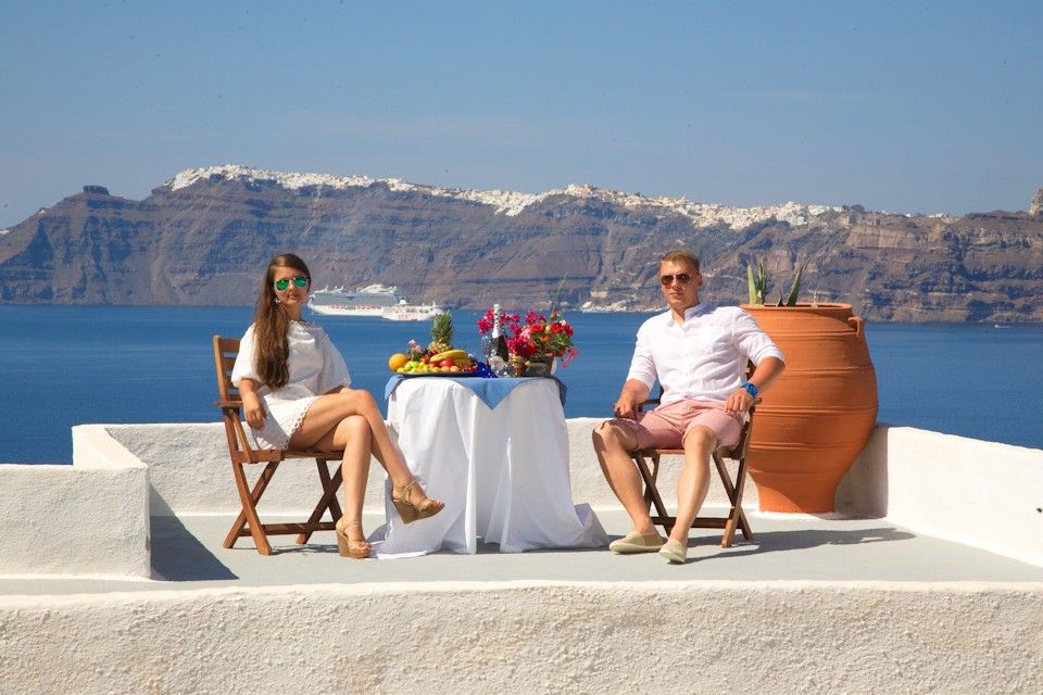 Kokkinos Villas 
Santorini
Cliffs side and volcano view Hotel in Santorini