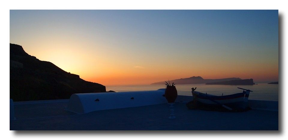Kokkinos Villas 
Santorini
