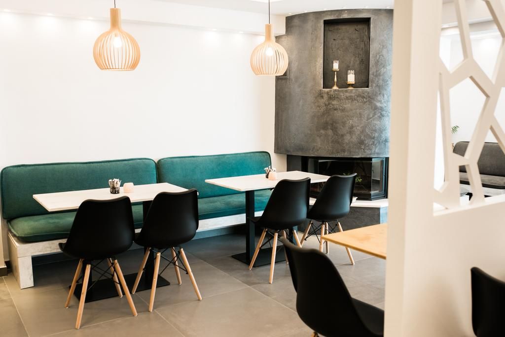 Margarita Hotel Santorini, Greece Book Online